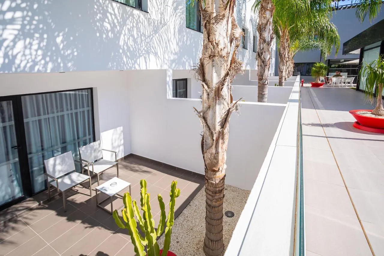 פלאייה דן בוסה Migjorn Ibiza Suites & Spa 4*, פלאייה דן בוסה