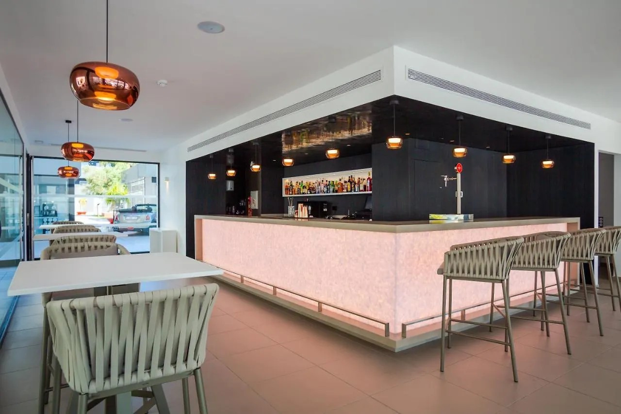 פלאייה דן בוסה Migjorn Ibiza Suites & Spa 4*, פלאייה דן בוסה
