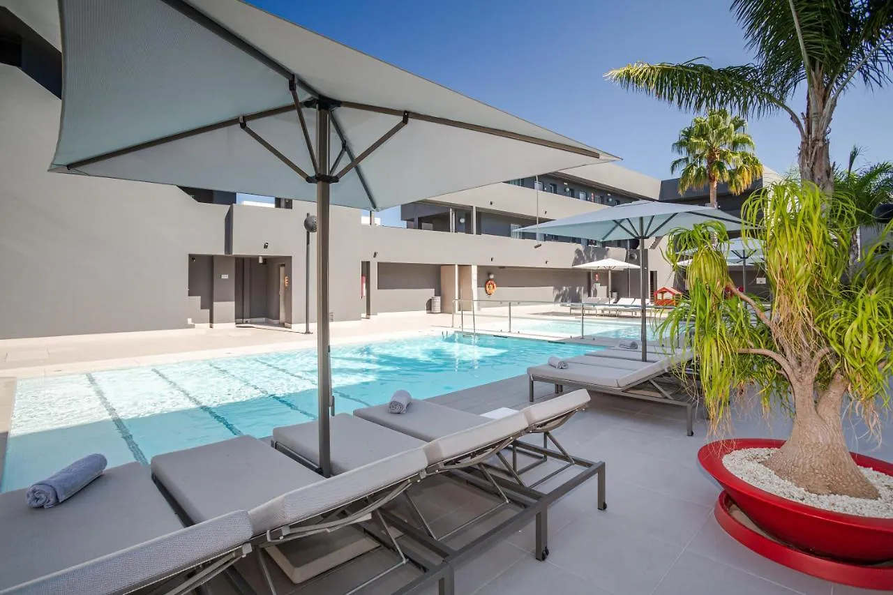 פלאייה דן בוסה Migjorn Ibiza Suites & Spa מלון דירות פלאייה דן בוסה