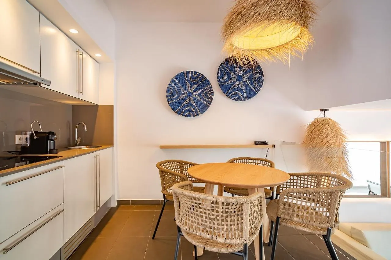 מלון דירות פלאייה דן בוסה Migjorn Ibiza Suites & Spa