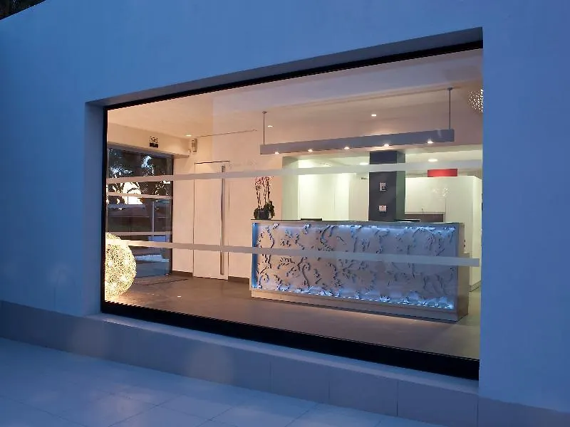 פלאייה דן בוסה Migjorn Ibiza Suites & Spa מלון דירות