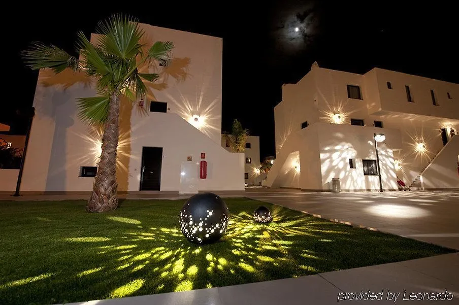 פלאייה דן בוסה Migjorn Ibiza Suites & Spa ספרד